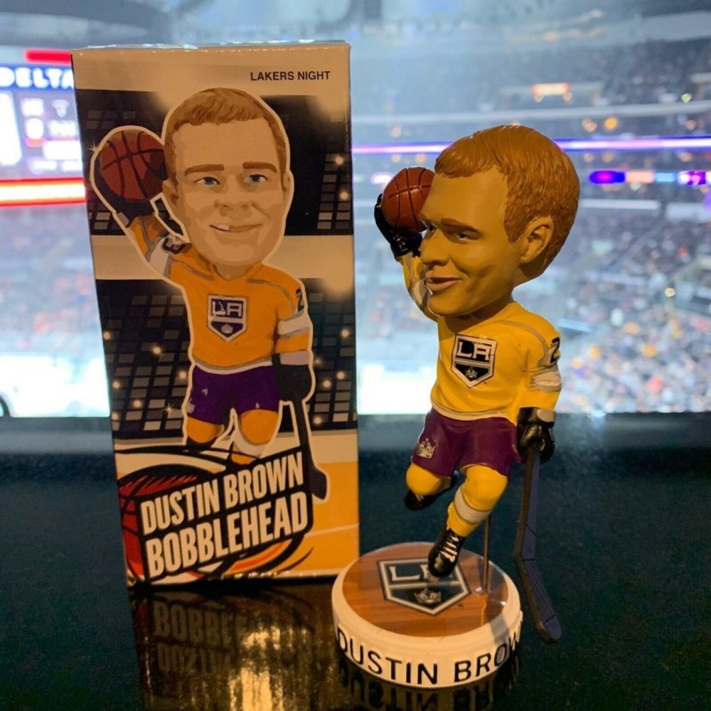 Dustin brown bobblehead LA kings